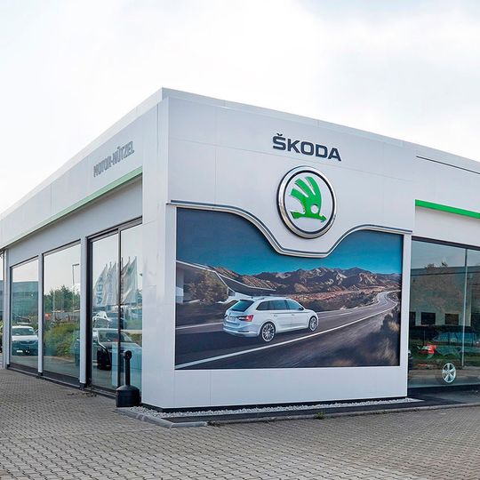 Der Skoda-Standort von Motor Nützel in Himmelkron ist bereit für den Neuwagenverkauf.(Bild:  Nützel)