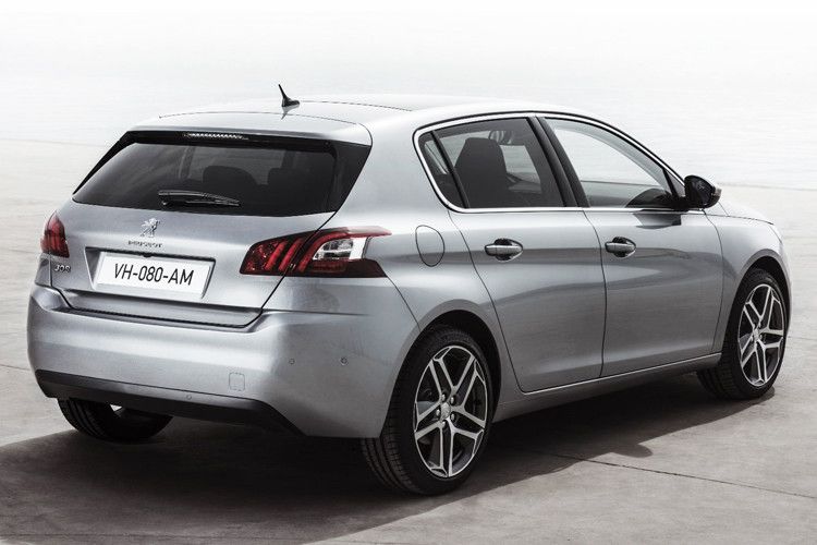 Familienfreundlichkeit war für Franzosen schon immer Pflicht, weshalb der Peugeot 308 nun auch mit einem außergewöhnlich großen Gepäckraumvolumen aufwartet. (Foto: Peugeot)