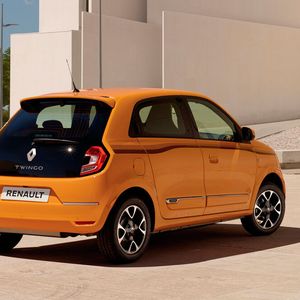 Seit der Neugestaltung des Kleinwagens auf der Smart-Forfour-Plattform sind schon wieder vier Jahre vergangen.(Bild:  Renault)