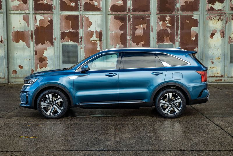 Den Sorento gibt es in der PHEV-Version als 5- oder 7-Sitzer. (Bild: Kia)