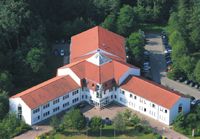 Firmengebäude_klein.jpg ()