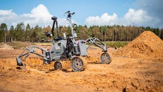 Der autonome Sherpa TT ist für den Einsatz im Weltall, aber auch in unwirtlichen Umgebungen auf der Erde gedacht.  (DFKI, Foto: Annemarie Popp)