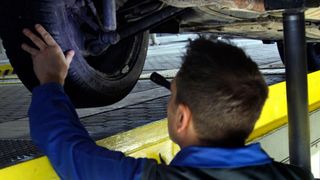 Knapp 66 Prozent aller geprüften Fahrzeuge wiesen bei der HU 2019 keine Mängel auf. (Bild: TÜV Süd)