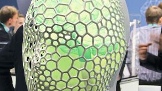 Das Fraunhofer IAPT zog Besucher mit dieser Büste an seinen Formnext-Stand.  (Simone Käfer, MM)