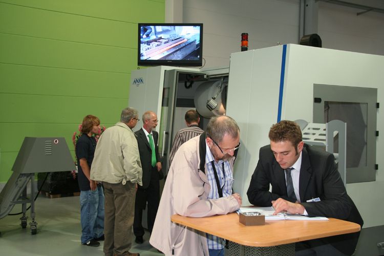 Die in Polen gefertigten Avia-Maschinen stießen bei der Hausmesse auf großes Kundeninteresse. (Archiv: Vogel Business Media)