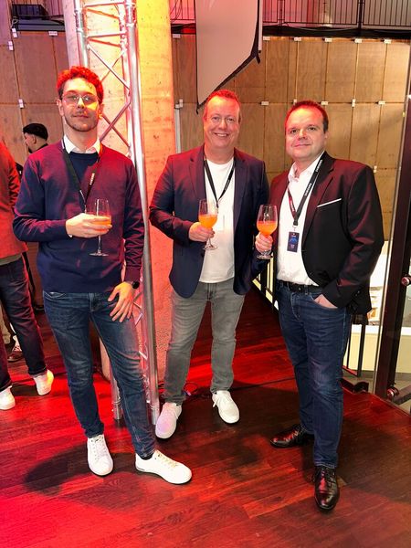 Ralf Schweitzer (m., GSD) mit (l.) Carsten Negraßus und Melchior Franke (Schenker). (Bild: Vogel IT-Medien GmbH)