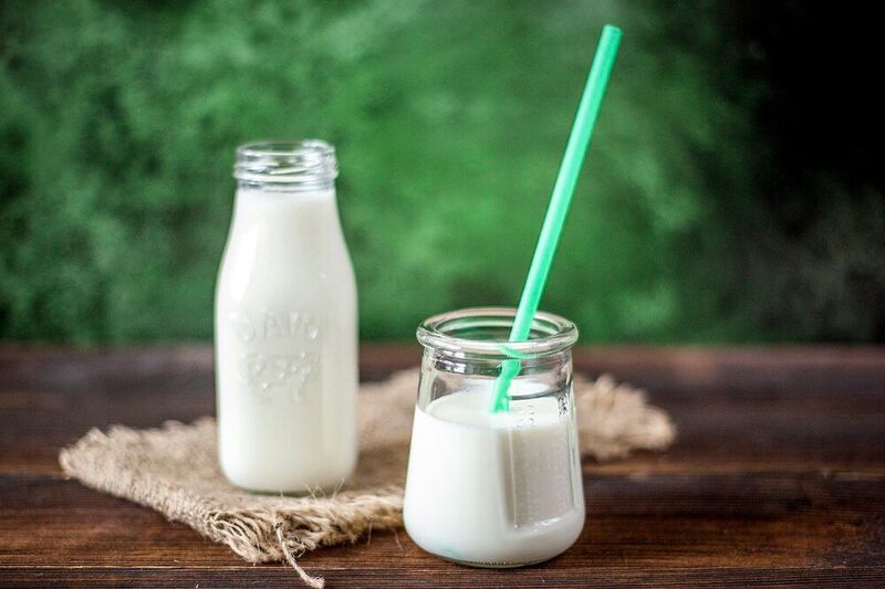 Yoghurt contains beneficial lactose fermenting bacteria. (Public Domain)