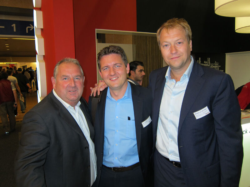 Internationales Team (v. l.): Nick Shenton, Tim Stöppler und Michiel van der Vliet, Medion (Bild: IT-BUSINESS)