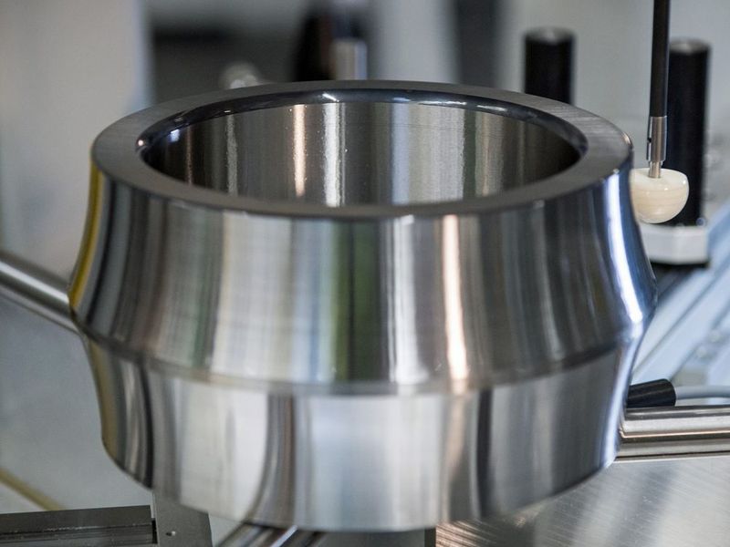 Mithilfe modernster Digitaltechnik will SKF immer mehr Fertigungsschritte automatisieren und dadurch flexibler auf kurzfristige Kundenanforderungen reagieren können. (SKF)