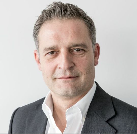 (Didier Hunn ist Experte für Logistiklösungen bei Kendox. (Bild: Kendox))