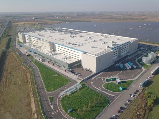 Das von P3 im italienischen Castelguglielmo entwickelte Logistikzentrum wurde sogar mit der BREEAM-Zertifizierung „Exzellent“ ausgezeichnet.(Bild:  P3)