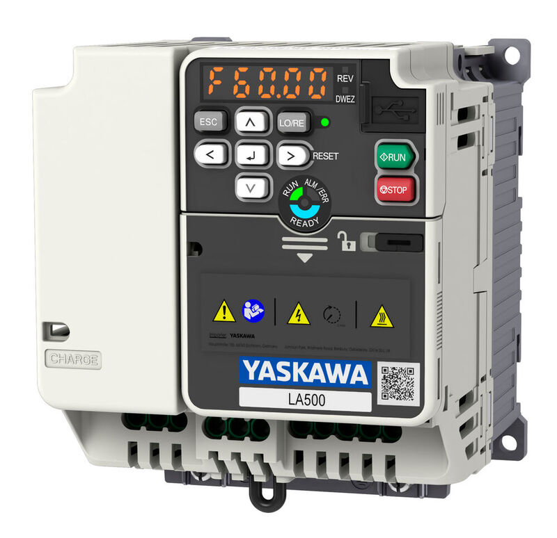Mit dem LA500 stellt Yaskawa einen neuen Frequenzumrichter speziell für Liftantriebe vor. 