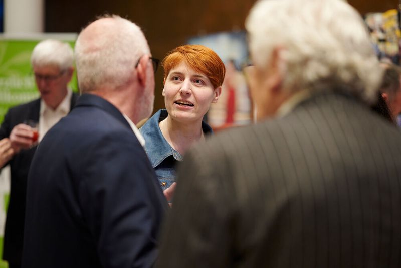 Impressionen vom ELEKTRONIKPRAXIS Frühlingsfest 2023 im Ketterer Kunst mit der Verabschiedung von Johann Wiesböck.  (Bild: © EYE AM CHRIS)