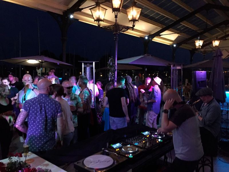 Die Party am Abend sorgte für einen gelungen Abschluss des Tages. (Emendo)