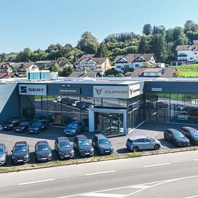 Ende 2024 eröffnete die Autohausgruppe von der Weppen ihren neuen Cupra- und Seat-Betrieb in Friesenheim. (Bild: Von der Weppen)