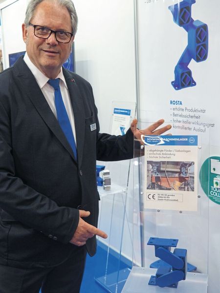 Dirk Kleineberg, Rosta: „ Schwingelemente für abgehängte Bunkerabzugsanlagen sorgen für hohe Sicherheit im Prozess und lassen sich dabei noch einfach anbinden.“ (Bild: Mühlenkamp)