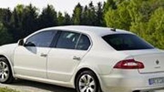Der Skoda Superb legt auf Privatfahrten die weitesten Strecken zurück. (Foto: Skoda)