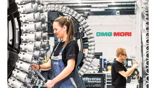 Gut Lachen habe die Beschäftigten bei DMG Mori, denn im ersten Quartal fuhr der Maschinenbauer trotz aller Probleme auf der Welt Rekordumsätze ein. Hier einige Details... (Bild: DMG Mori)