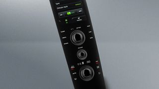 Die Mittelkonsole des Porsche 918 wird komplett bei Preh gefertigt. (Foto: Preh)