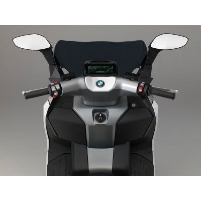 Elektro-Scooter: BMW C evolution (BMW)