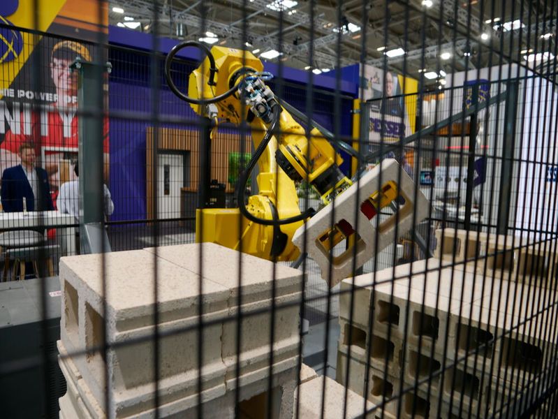 Das Unternehmen Besser zeigt, dass Automatisierung und Robotik mittlerweile im Baugewerbe angekommen sind.  (Bild: Sandro Kipar/VCG)