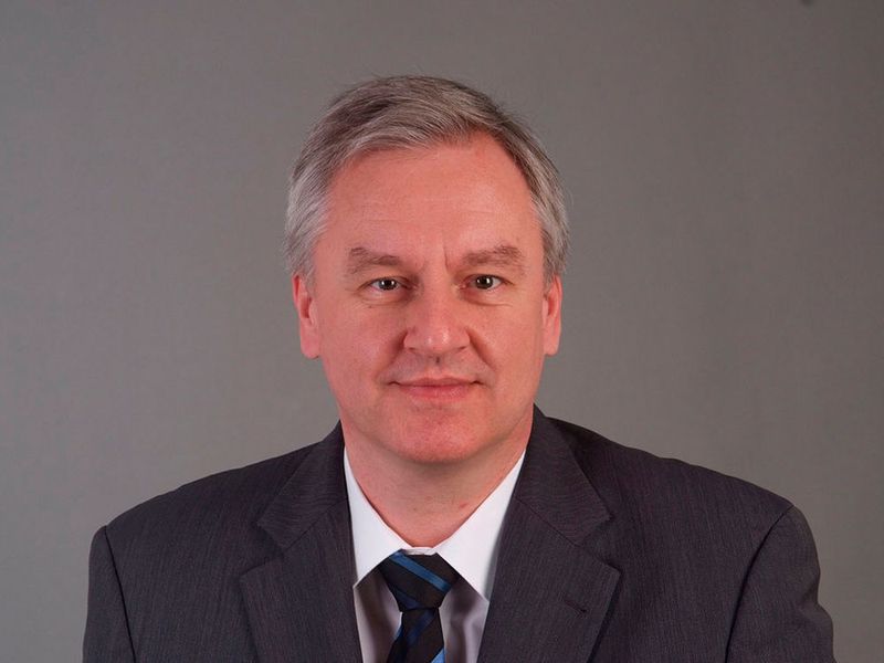 Dr. Michael Klos, General Manager, Business Development bei Yaskawa Europe erwartet im Bereich Laborautomation einen wachsenden Bedarf an flexibler, kundenspezifischer Automation. (Yaskawa)