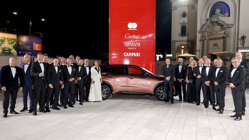 Die Gewinner des Kiwami-Awards durften zu den 80. Filmfestspielen in Venedig reisen.(Bild:  2023 Getty Images)