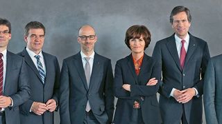 Die Gruppengeschäftsführung von Trumpf (von links): Dr. Lars Grünert, Dr. Heinz-Jürgen Prokop, Dr. Peter Leibinger, Dr. Nicola Leibinger-Kammüller, Dr. Mathias Kammüller und Dr. Christian Schmitz. (Trumpf)