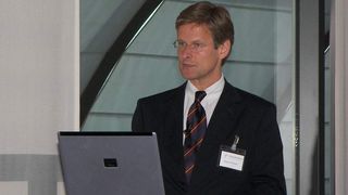 „Mit dem derzeitigen Stand der Buchungen zur Biotechnica sind wir zufrieden, wir liegen bzgl. der Quadratmeterzahl schon auf dem Endniveau des Vorjahres.“ Stephan Ph. Kühne, Vorstandsmitglied der deutschen Messe AG  (Bild: LaborPraxis)