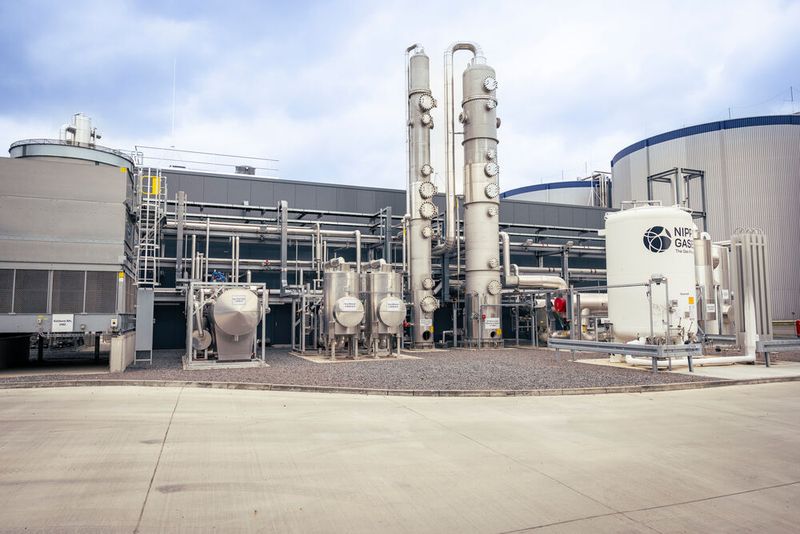 Neues Produktionswerk von Nippon Gases zur Veredlung von Kohlendioxid aus regenerativen Quellen (Bild: Nippon Gases)