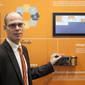 Stefan Schönegger, Marketing Manager bei B&R: „Die Kombination aus OPC UA TSN und Powerlink wird in Zukunft ausreichen, um die vollständige Kommunikation in der industriellen Fertigung abzuwickeln.“