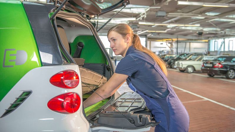 Gegen den Vorwurf, Kfz-Betriebe würden überzogene Reparaturrechnungen ausstellen, wehrt sich der ZDK.(Bild:  ProMotor)