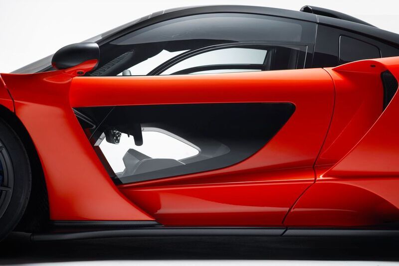 Optional ist der McLaren mit Glaseinsatz in den Türen erhältlich. (McLaren)