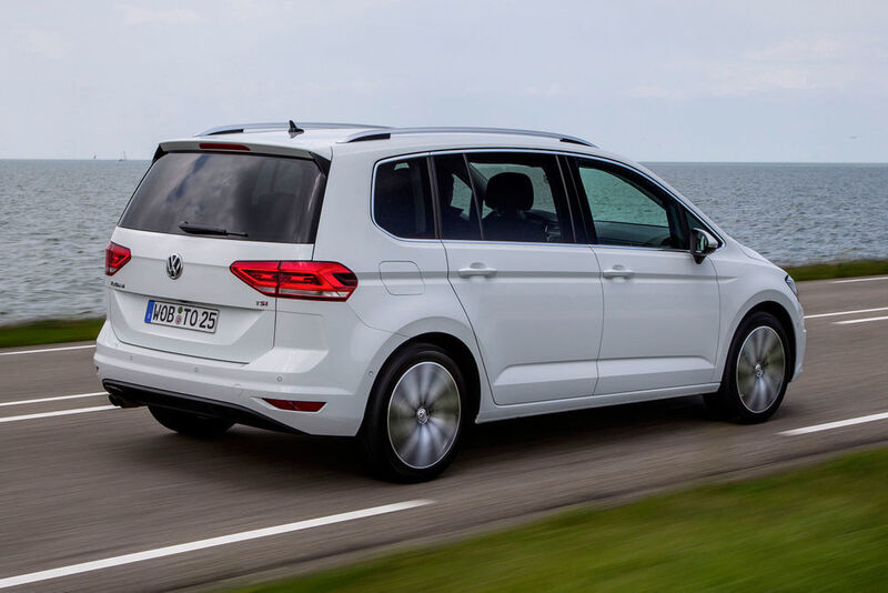 52.182 neu registrierte Fahrzeuge bedeuteten im vergangenen Jahr Platz neun für den VW Touran. (VW)