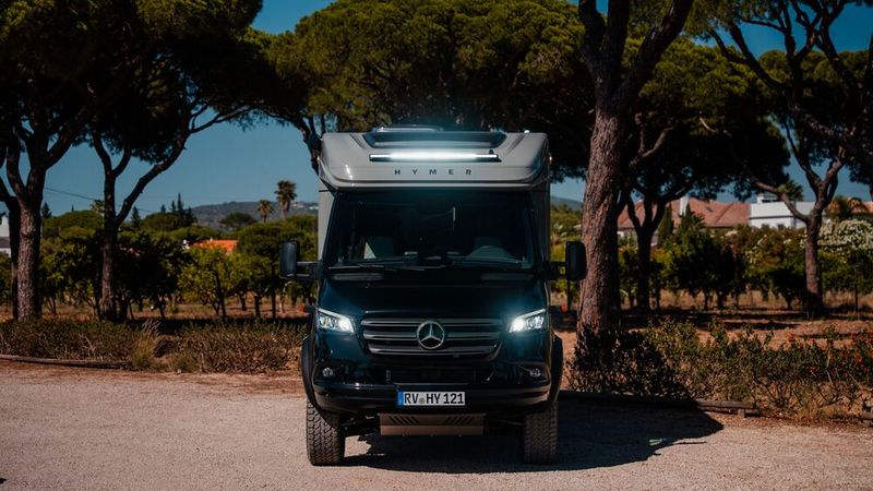 Mit dem ML-T 570 Crossover und dem Grand Canyon S 600 Crossover präsentiert Hymer zwei Editionsmodelle mit serienmäßigem Allradantrieb. (Bild: Hymer)