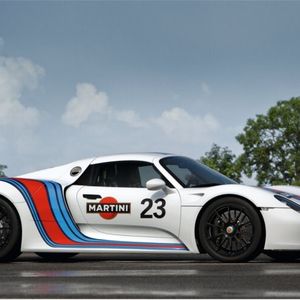 (Porsche)