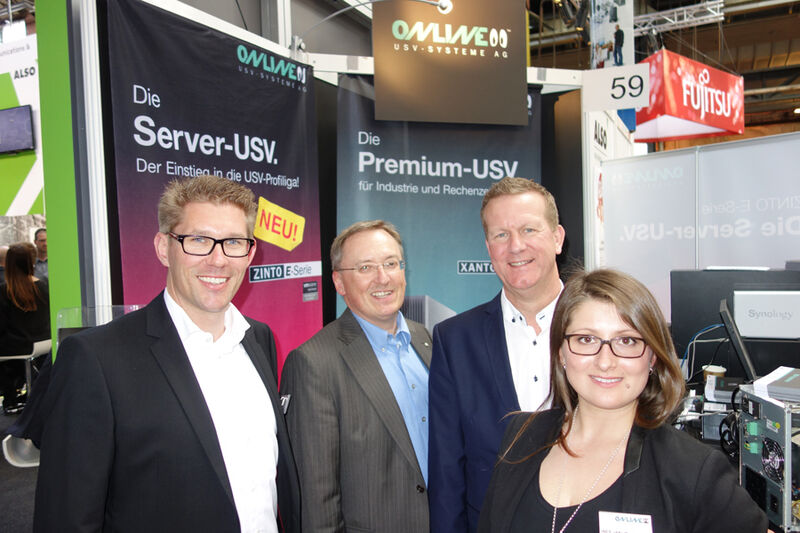 Das Online-USV-Team (v. l.): Sven Spitzley, Roland Kistler, Carlos Baart und Ines Jaklin (Bild: IT-BUSINESS)