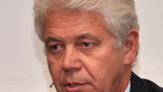 Werner Frey bleibt bei Emil Frey. (Wehner)