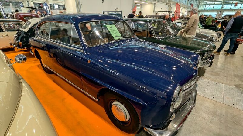 Auch noch nie gesehen? Dies ist ein Fiat 1400 Farina auf Basis der 1400er Limousine. Diese war, im Frühjahr 1950 vorgestellt, Fiats erste Neukonstruktion nach dem Zweiten Weltkrieg. (Bild: Dominsky – VCG)