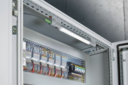 Bild 4: Die PLD-Schaltschrankleuchte der 400er Klasse. ( Phoenix Contact)