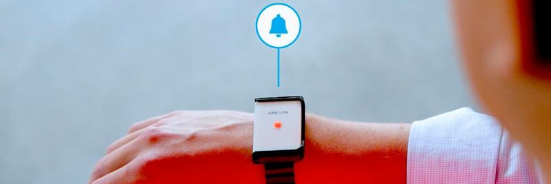 Wird der physische Mindestabstand unterschritten, erhalten die betroffenen Mitarbeiter in Echtzeit eine Benachrichtigung.(Bild:  Kinexon)