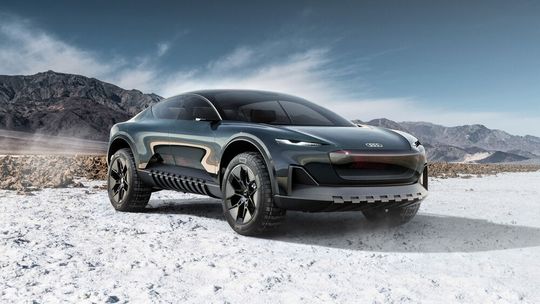 Audi komplettiert sein Quartett der elektrischen Oberklasse-Konzepte mit dem Activesphere Concept. (Bild:  Autoren-Union Mobilität/Audi)