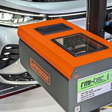 Für das Luminoscope Pro SLA40 von L.E.T. bietet RMI-Tec jetzt einige wertvolle Verbesserung. So fährt das schnellst-bootende SEP am Markt jetzt noch schneller hoch.   (Bild: Dominsky – VCG)