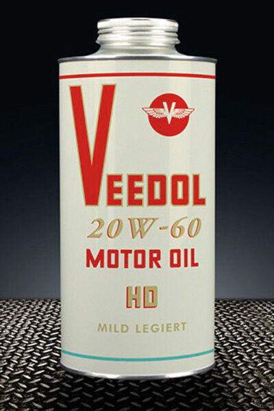 Veedol bietet aktuell ein Einbereichs- (SAE 40) sowie ein leistungsfähiges Mehrbereichsöl (20W-60) im Rahmen seiner Vintage-Reihe an. (dfg)