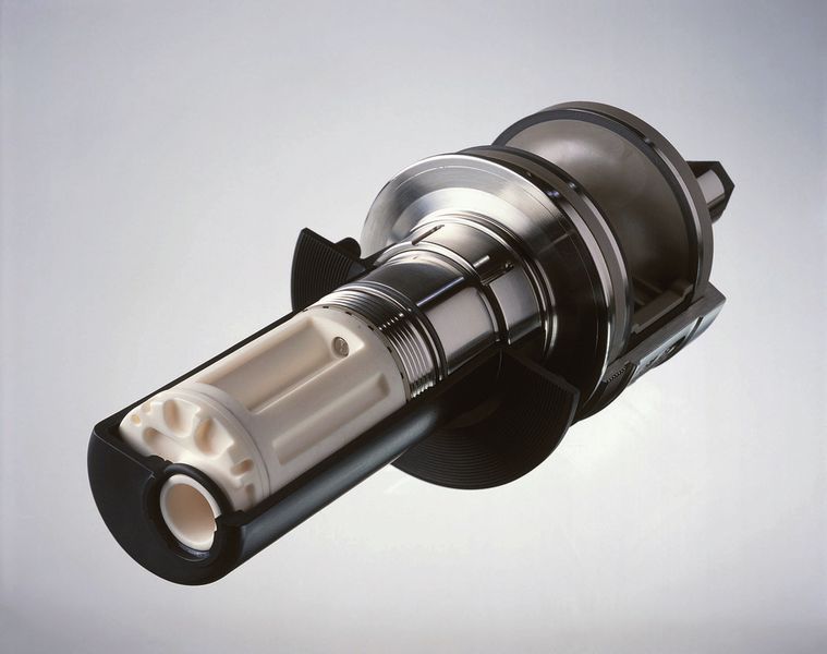 Sensorschleuse Ceramat WA 150. Die planen und geläppten Flächen der Abdichtung aus extrem harter Aluminiumoxid-Keramik nutzen auch in abrasiven Medien nicht ab. (Bild: Knick)