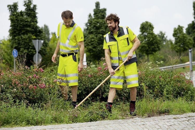Auch die Sommerausrüstung gibt es in Gelb/Grau. (Foto: CWS-boco)