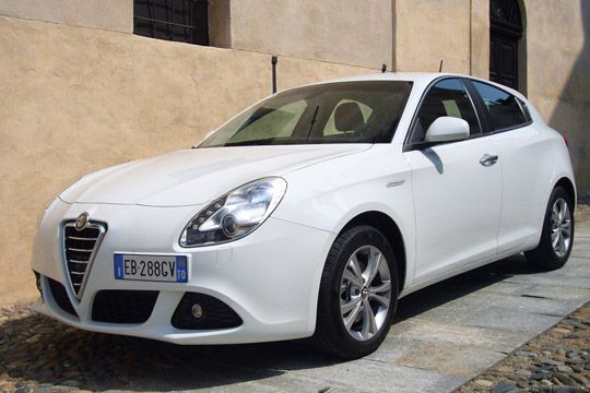 Die Giulietta ist das dritte Modell im neuen Alfa-Design nach dem Mito und dem 8c. (Foto: Fiat)