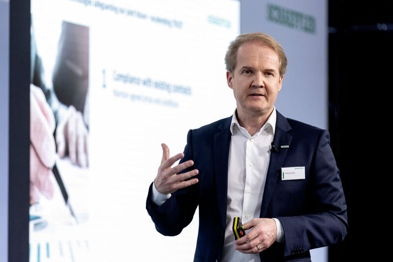 Andreas Schick, Vorstand Produktion, Supply Chain Management und Einkauf der Schaeffler AG: „Es führt kein Weg daran vorbei in den Lieferketten kürzer zu werden.“
