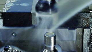 Werkzeugüberwachungssysteme wie der Tastkopf Z-Nano verhindern Schäden an Werkzeugen und Werkstücken. Dies sichert nicht nur den Prozess, sondern reduziert auch die Folgekosten für Ausschuss, Nacharbeit und Maschinendefekte. Bild: Blum-Novotest (Archiv: Vogel Business Media)