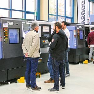 Die Reimmann AG ist Partner für Verkauf und Service von Werkzeugmaschinen, unter anderem auch die Schweizer Vertretung von Doosan-Maschinen.